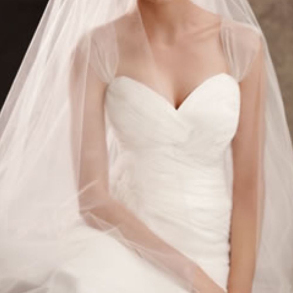 Vera Wang Wedding Dress